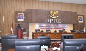 Walikota Tidore Kepulauan Capt. H. Ali Ibrahim, MH menyampaikan pidato tanggapanjawaban Walikota terhadap pandangan umum Fraksi-Fraksi DPRD atas Ranperda Perubahan APBD Tahun 2024.