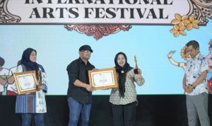 Internasional Art Festival: Kota Tidore Sabet Juara Terbaik