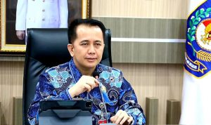 penyesuaian pendapatan dan efisiensi