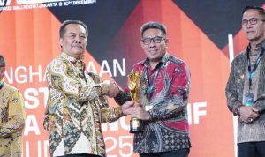 Wakil Walikota Tidore Kepulauan Ahmad Laiman,S.Sos menerima Penghargaan Innovative Government Award (IGA) Tahun 2025 Sebagai Kategori Kota terinovatif dan Kategori Pemerintah Daerah dengan indeks Regional tertinggi kabupaten/Kota.