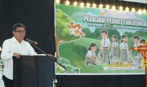 Wakil Wali Kota Tidore Kepulauan, Ahmad Laiman, secara resmi membuka Kegiatan Pelajar Peduli Lingkungan yang digelar di Aula SMA Negeri 1 Kota Tidore Kepulauan, Rabu (28/1/2026).