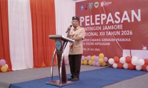 Walikota Tidore Kepulauan diwakili Asisten Sekda Bidang Pemerintahan dan Kesra Rudi Ipaenin, S.STP, MH memberikan Sambutan Sekaligus Melepas Kontingen Jambore PAda acara Pelepasan Kontingen Jambore Nasional XII