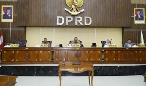 DPRD Kota Tidore Kepulauan menggelar Rapat Paripurna Ke-4 Masa Persidangan I Tahun 2026-2027 dengan agenda pembahasan Perubahan KUA dan PPAS Tahun Anggaran 2026, Rabu (16/9/2026).